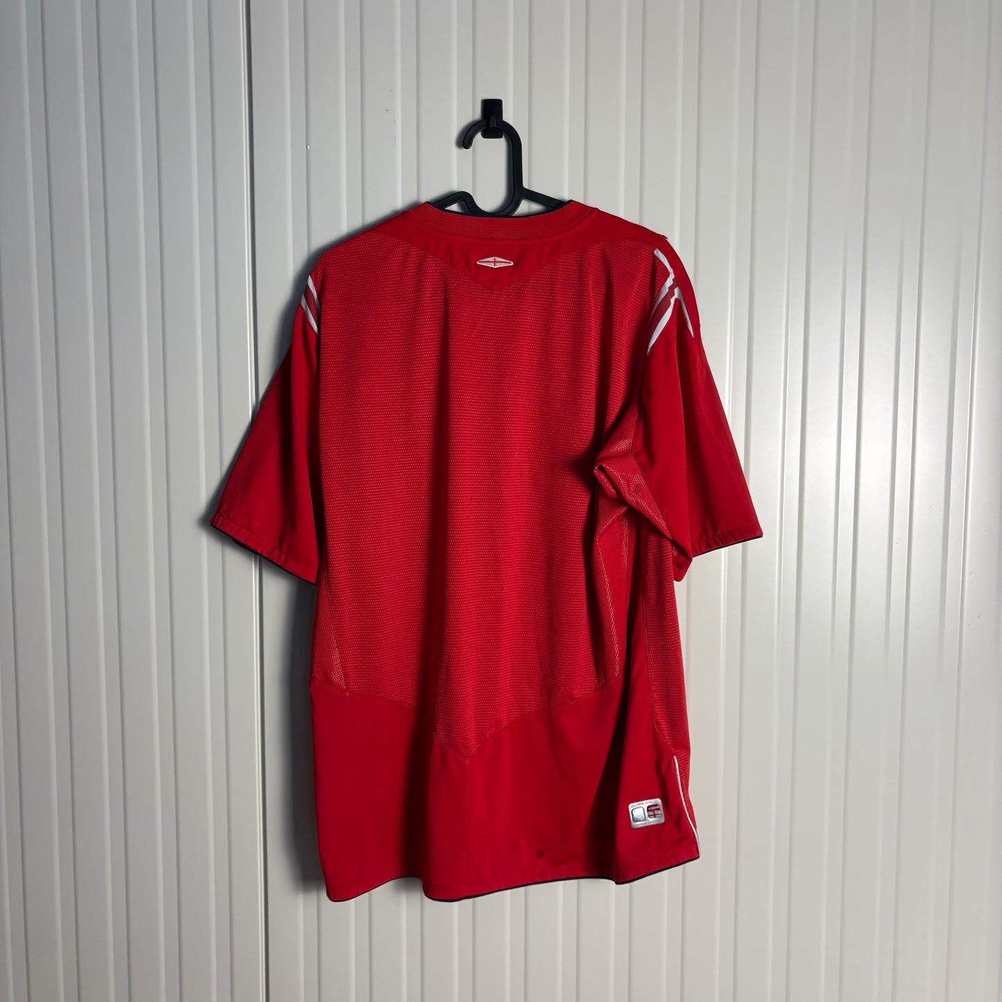 England Away Euro 2004 (L)