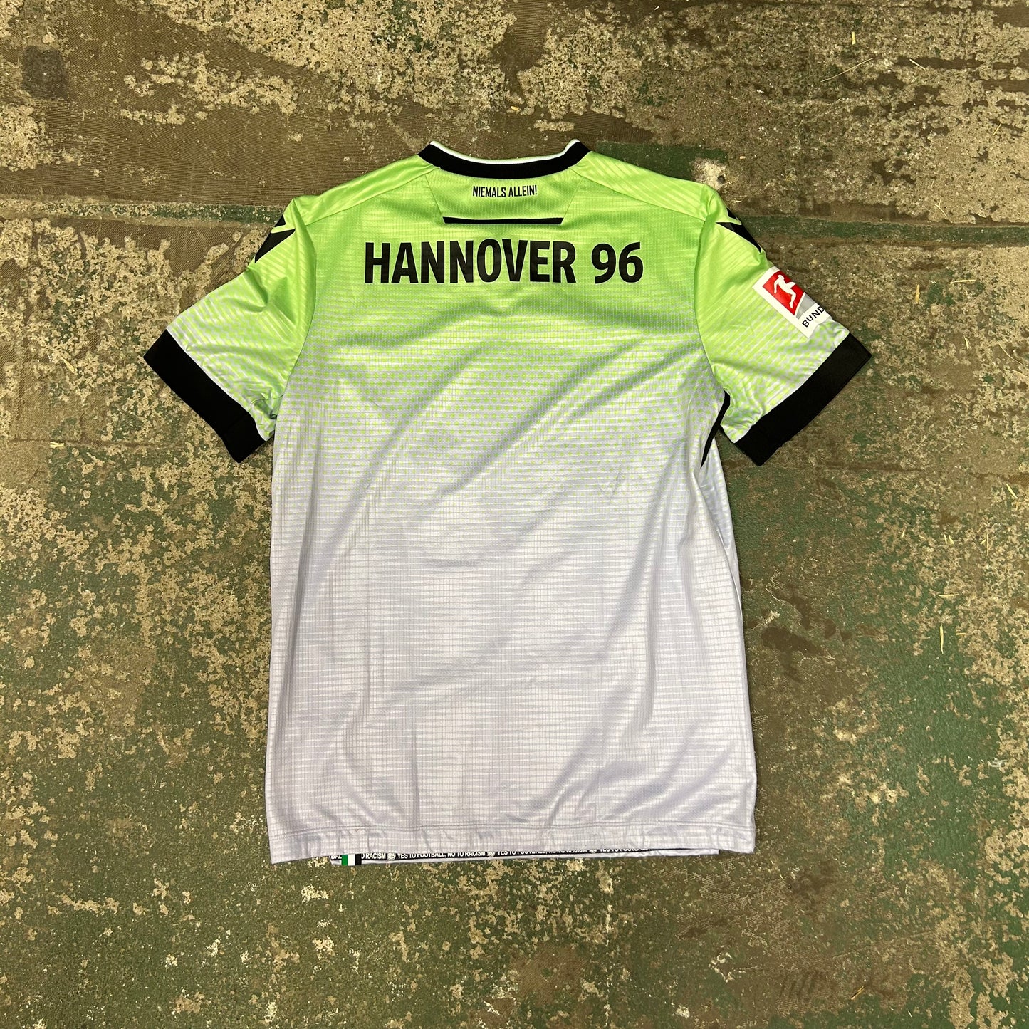 Hannover 96 3rd 23/24 (L)
