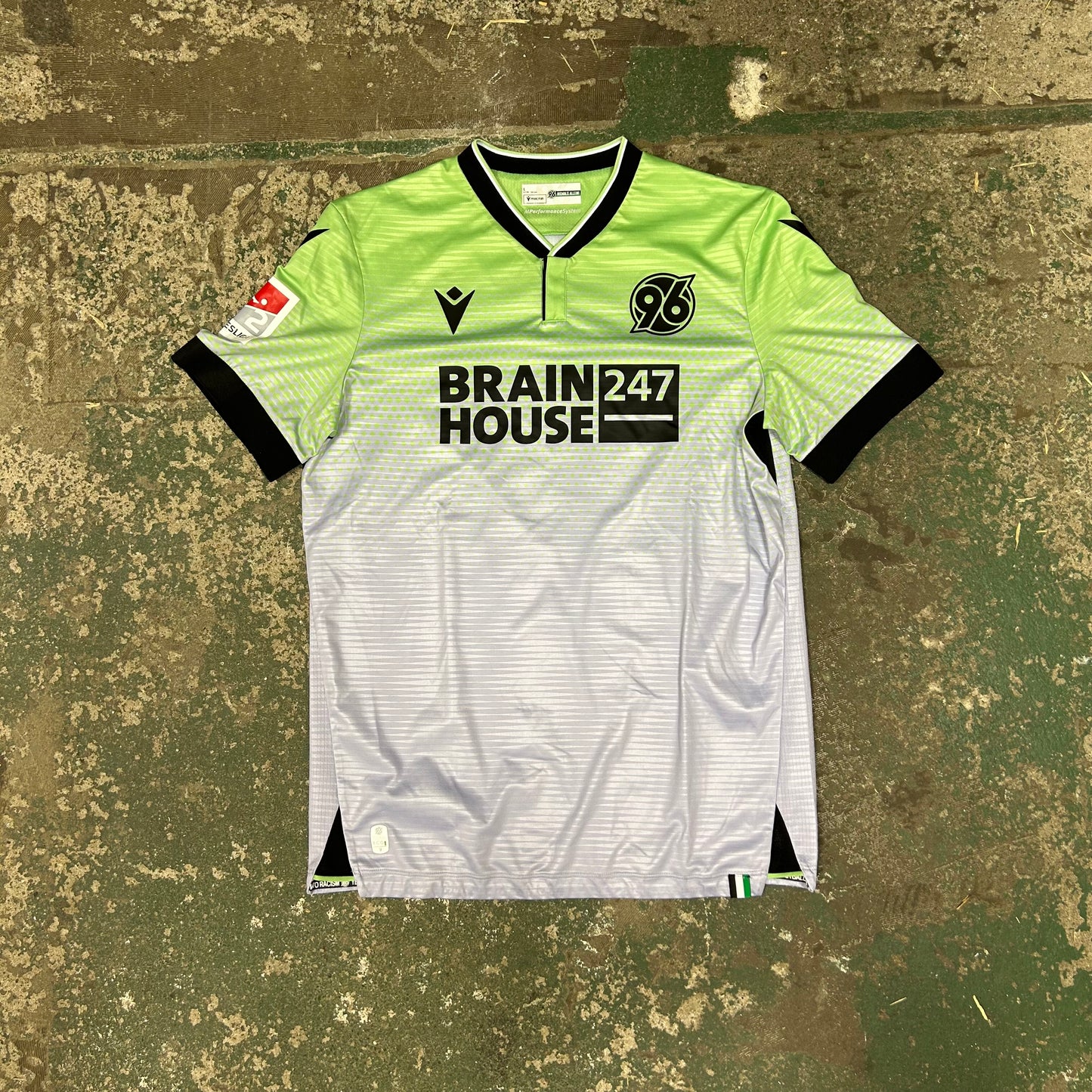 Hannover 96 3rd 23/24 (L)