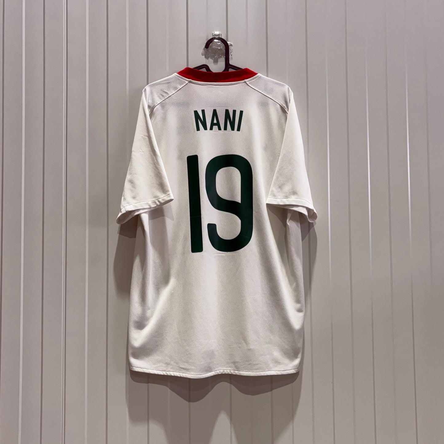 Portugal Away NANI Euro 2008 (L)