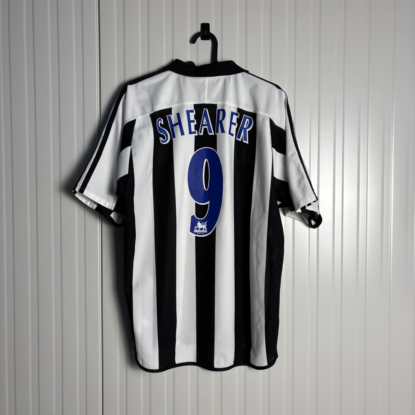 Newcastle United Home SHEARER 03/04 (S)