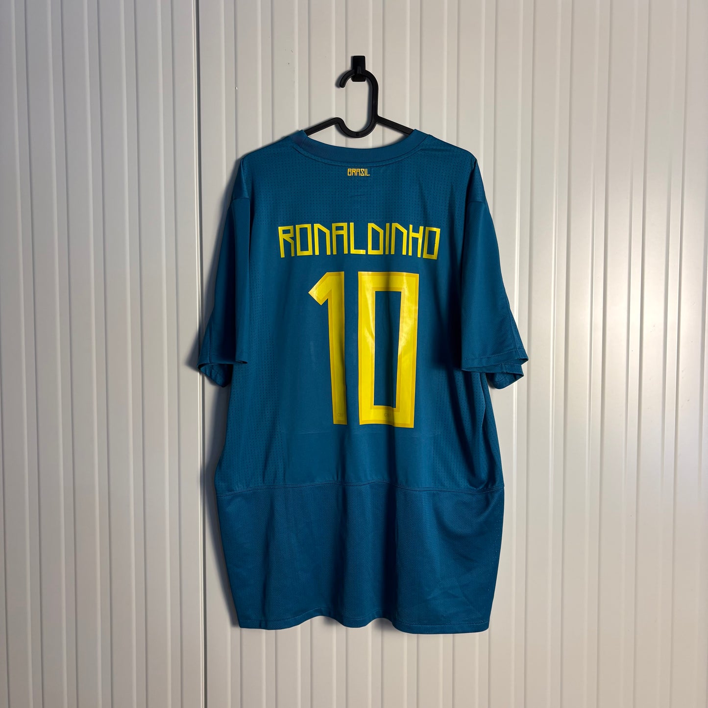 Brazil Away RONALDINHO Copa 2011 (XL)
