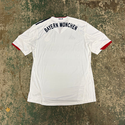 FC Bayern München Away 10/11 NEW (XL)
