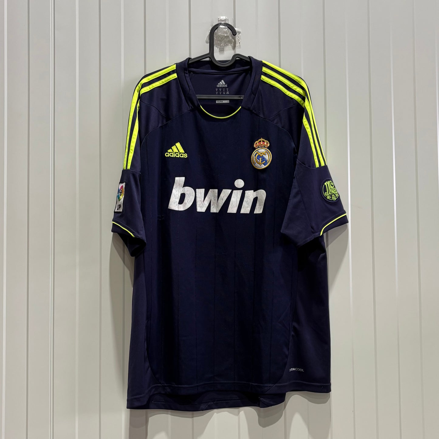 Real Madrid Away ESSIEN 12/13 (XL)